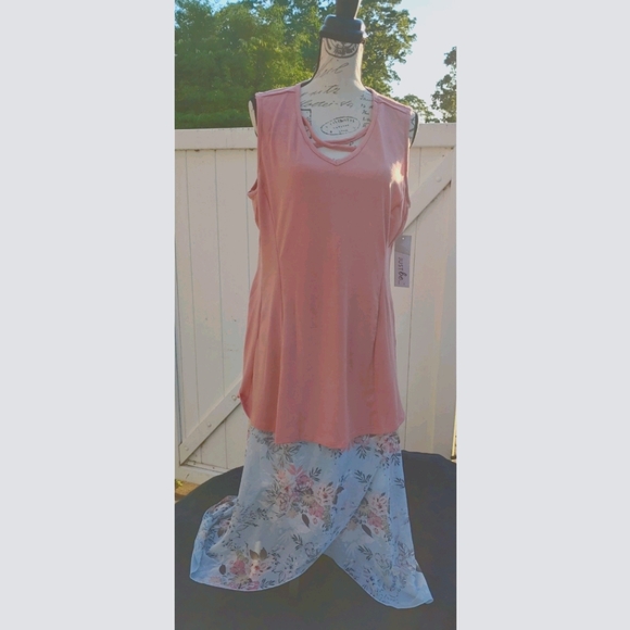🔥HOT Style! 🔥Just Be Rose Pink Crisscross Sleeveless Top 2XL - Picture 3 of 4